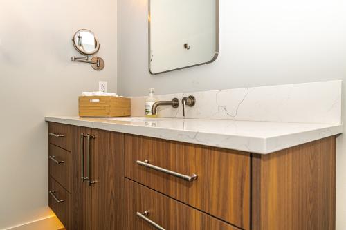 620301_canvasback-12